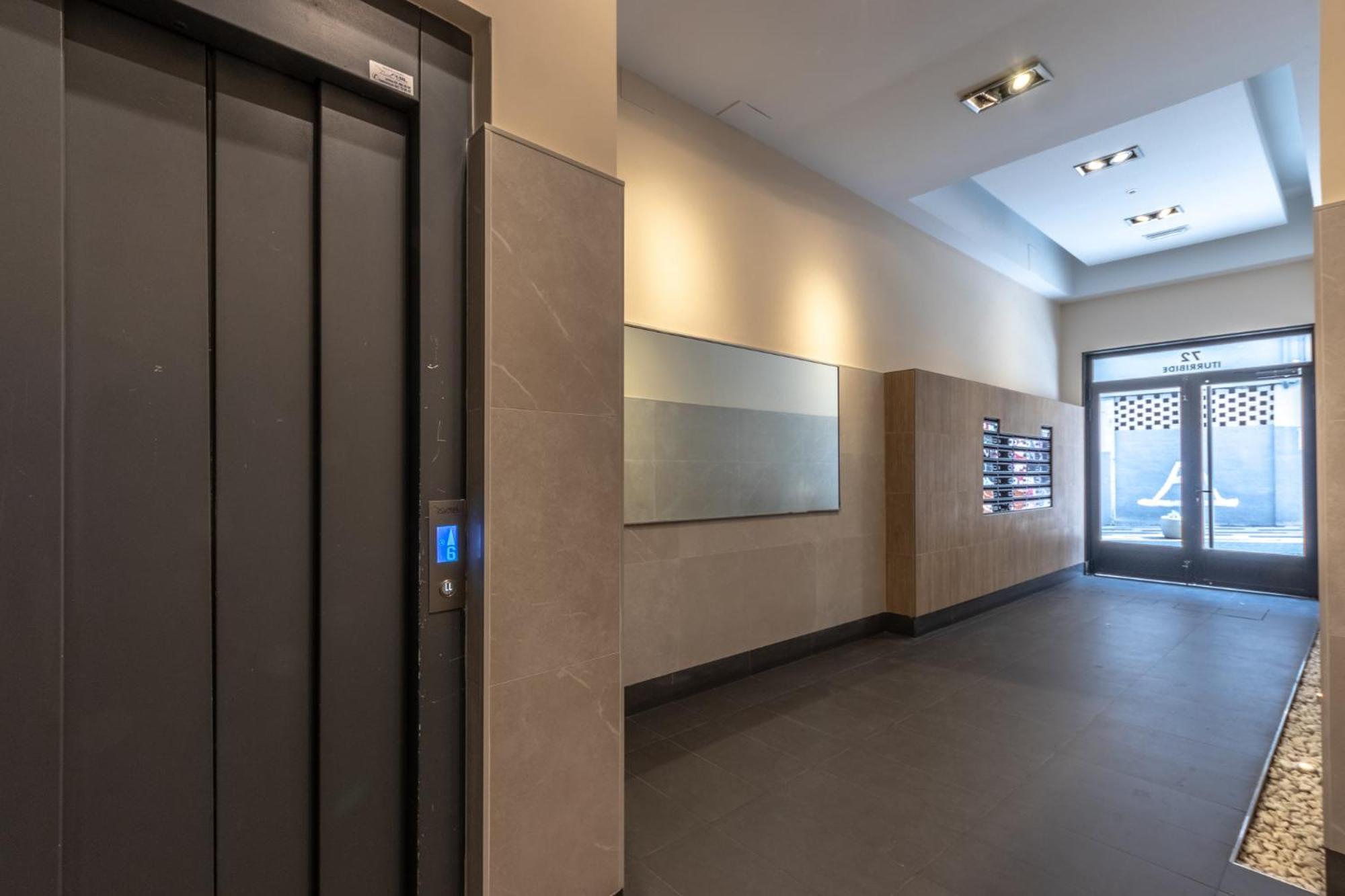 Inside Old Town By Eba Homes Bilbao Luaran gambar